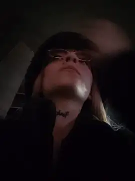 Snapshot of Dani_pegin chatting on 17, 11, 2025 Dani pegin online show from 17, 11, 2025