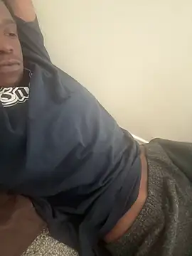 Snapshot of TransboyJay chatting on 11, 3, 2025 TransboyJay online show from 11, 3, 2025