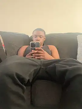 Snapshot of TransboyJay chatting on 3, 11, 2025 TransboyJay online show from 3, 11, 2025