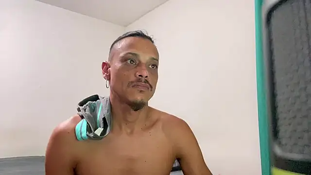 Snapshot of villanocat chatting on 15, 12, 2024 villanocat online show from 15, 12, 2024