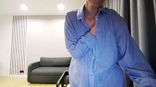 Daniella Lorente online show from 20, 12, 2024