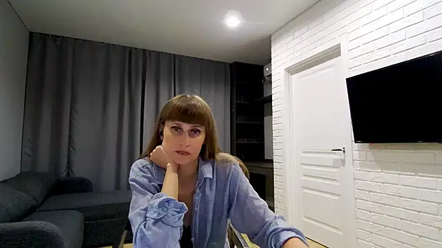 Snapshot of Daniella_Lorente chatting on 30, 6, 2026 Daniella Lorente online show from 30, 6, 2026