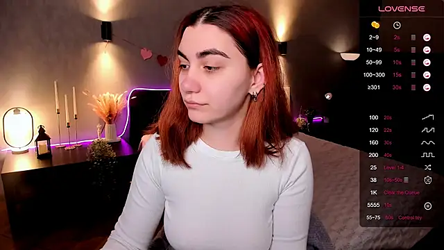 Snapshot of hannacheekss_ chatting on 24, 2, 2026 hannacheekss online show from 24, 2, 2026