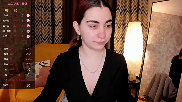 Snapshot of hannacheekss_ chatting on 3, 3, 2026 hannacheekss online show from 3, 3, 2026