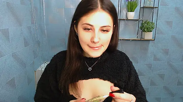 Snapshot of AliceSexyyy_ chatting on 8, 12, 2024 AliceSexyyy online show from 8, 12, 2024
