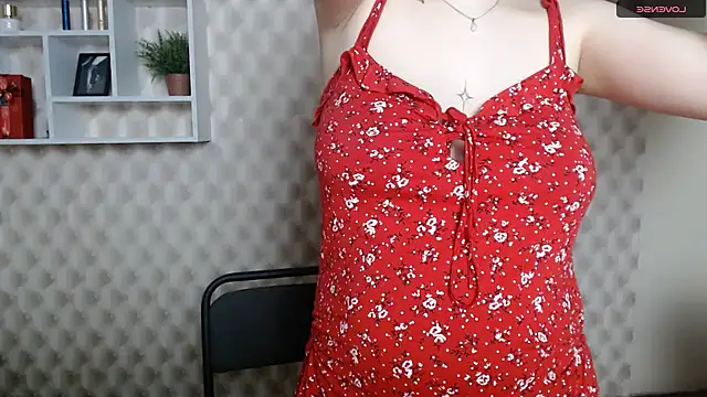 Snapshot of AliceSexyyy_ chatting on 13, 1, 2026 AliceSexyyy online show from 13, 1, 2026