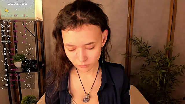 Emily Strikeee online show from 25, 10, 2025