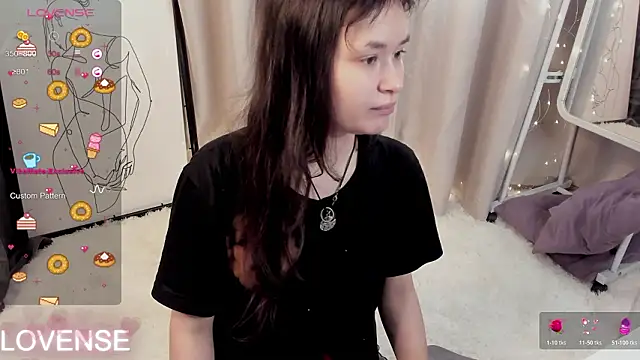 Emily Strikeee online show from 16, 3, 2026