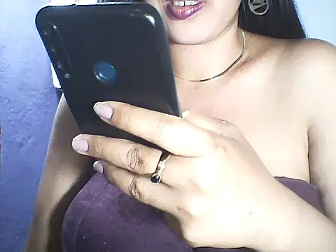 Snapshot of layanah12 chatting on 17, 1, 2026 layanah12 online show from 17, 1, 2026