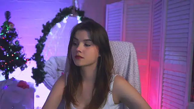 EvaThopson online show from 25, 12, 2024