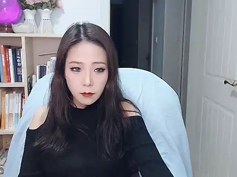 Snapshot of SuSushi728 chatting on 4, 2, 2026 SuSushi728 online show from 4, 2, 2026