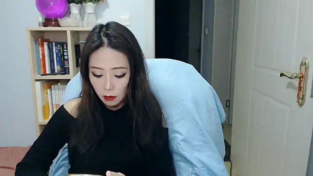 Snapshot of SuSushi728 chatting on 13, 3, 2026 SuSushi728 online show from 13, 3, 2026