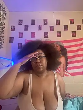 Snapshot of spicycee3 chatting on 9, 3, 2025 spicycee3 online show from 9, 3, 2025