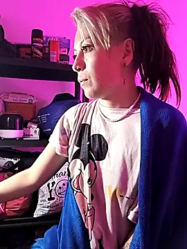 Snapshot of Tefannyy_ chatting on 21, 3, 2026 Tefannyy online show from 21, 3, 2026