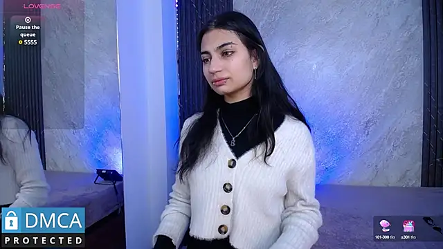 SolBeaumont1 online show from 7, 2, 2025