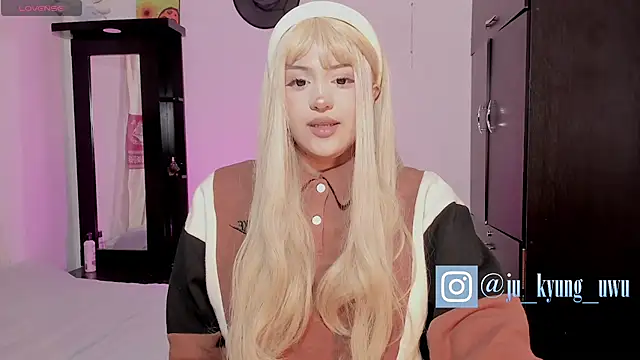 Ju Kyung online show from 19, 12, 2024