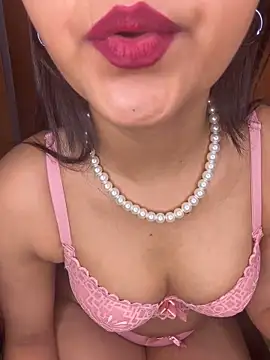 Snapshot of Black_baby chatting on 18, 4, 2026 Black baby online show from 18, 4, 2026