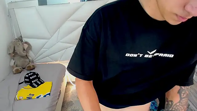 Snapshot of Brayan_lopezz chatting on 18, 3, 2025 Brayan lopezz online show from 18, 3, 2025