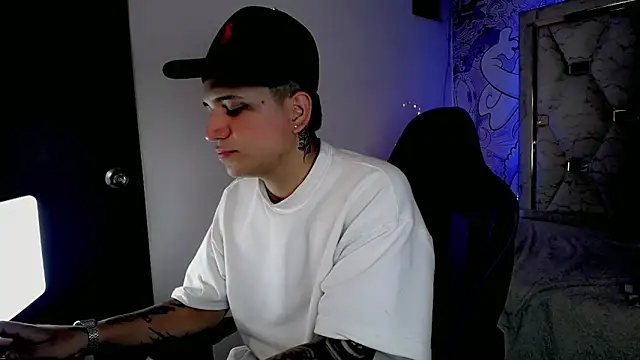 Snapshot of Brayan_lopezz chatting on 25, 4, 2026 Brayan lopezz online show from 25, 4, 2026