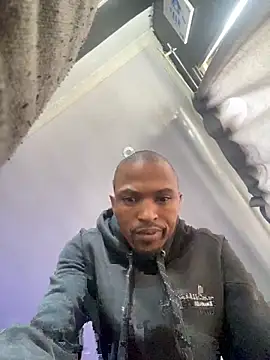 BlueIceCube online show from 8, 11, 2025