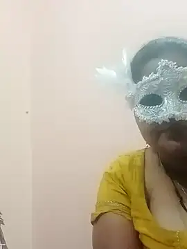 Snapshot of seemi_bhabhi chatting on 16, 1, 2025 seemi bhabhi online show from 16, 1, 2025