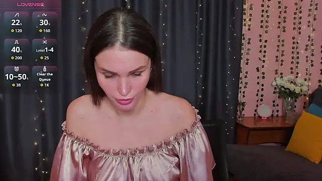 Snapshot of cross_the_line chatting on 4, 4, 2026 cross the line online show from 4, 4, 2026