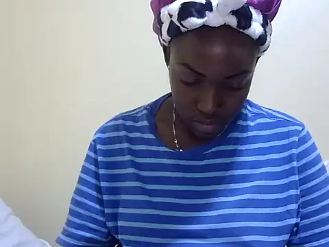 Chichii- online show from 5, 1, 2025