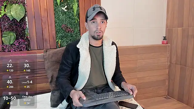 Snapshot of Edward_max chatting on 8, 3, 2025 Edward max online show from 8, 3, 2025