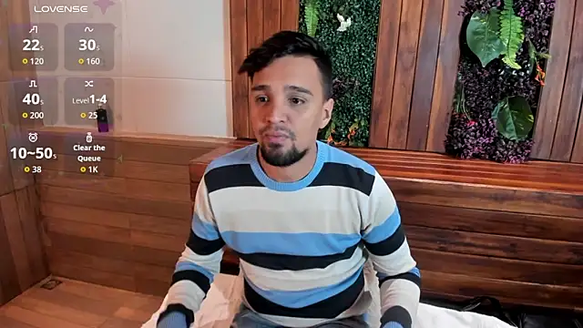 Snapshot of Edward_max chatting on 16, 11, 2025 Edward max online show from 16, 11, 2025