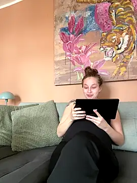 Hr Frk Olsen online show from 9, 10, 2025