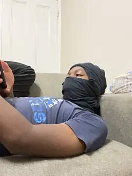 Snapshot of Mischevous_T69 chatting on 28, 11, 2025 Mischevous T69 online show from 28, 11, 2025