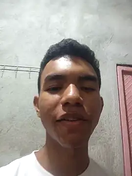 Snapshot of Reynold2608 chatting on 22, 3, 2026 Reynold2608 online show from 22, 3, 2026