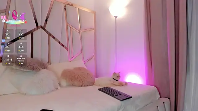 Snapshot of susan_powell chatting on 11, 4, 2026 susan powell online show from 11, 4, 2026