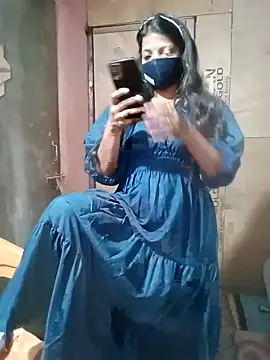 queensenorita online show from 20, 3, 2025