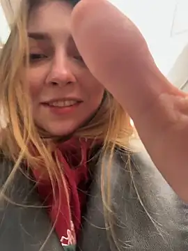 Snapshot of Sunny___Bunny chatting on 4, 2, 2026 Sunny Bunny online show from 4, 2, 2026