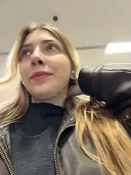 Snapshot of Sunny___Bunny chatting on 19, 2, 2026 Sunny Bunny online show from 19, 2, 2026