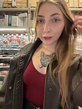 Snapshot of Sunny___Bunny chatting on 7, 3, 2026 Sunny Bunny online show from 7, 3, 2026