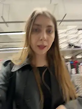 Snapshot of Sunny___Bunny chatting on 23, 4, 2026 Sunny Bunny online show from 23, 4, 2026