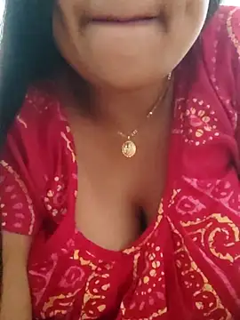 Snapshot of Priya_2222 chatting on 14, 2, 2025 Priya 2222 online show from 14, 2, 2025