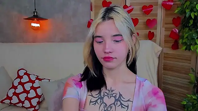 Snapshot of as1an_girlfriend chatting on 12, 2, 2025 as1an girlfriend online show from 12, 2, 2025