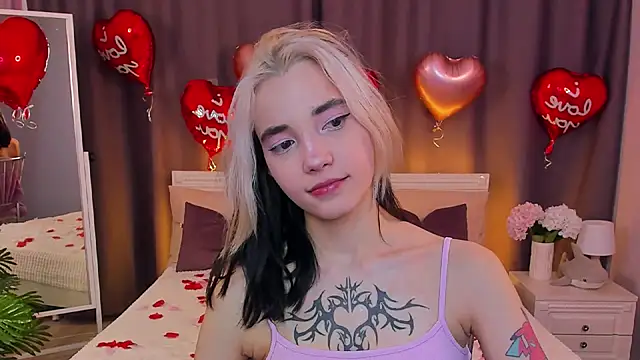 Snapshot of as1an_girlfriend chatting on 18, 2, 2025 as1an girlfriend online show from 18, 2, 2025