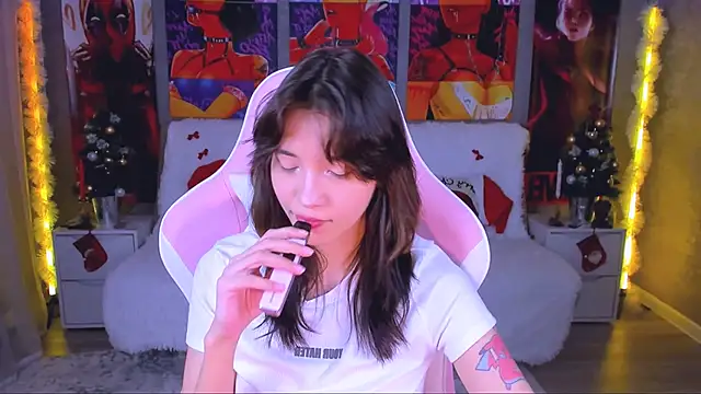 as1an girlfriend online show from 14, 12, 2025