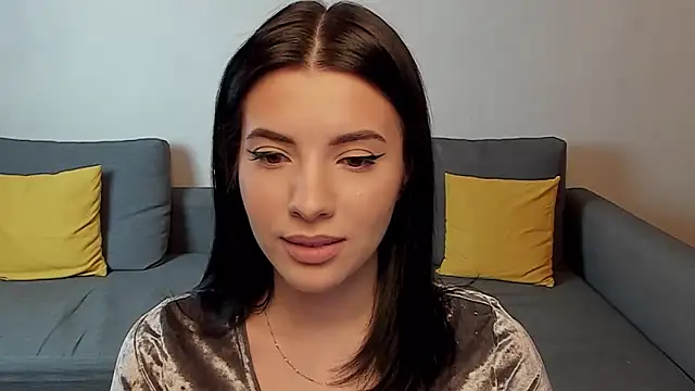 Anita Robby online show from 6, 3, 2025