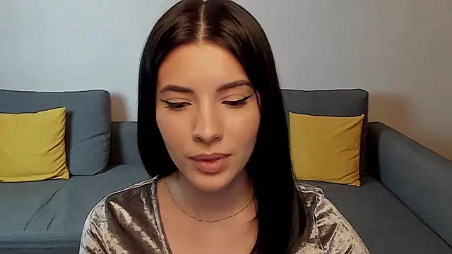 Anita Robby online show from 6, 3, 2025