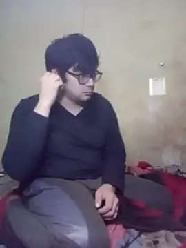 Snapshot of thecatblack1998 chatting on 8, 3, 2026 thecatblack1998 online show from 8, 3, 2026