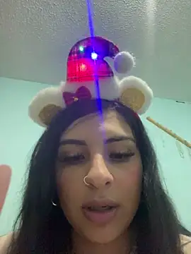 Hilary pinkk online show from 25, 12, 2024