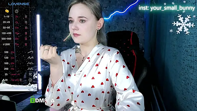 Snapshot of Your_small_bunny chatting on 18, 1, 2026 Your small bunny online show from 18, 1, 2026