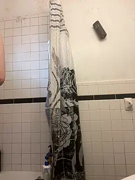 tallnerdyguy online show from 24, 2, 2026