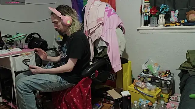 tallnerdyguy online show from 21, 3, 2026