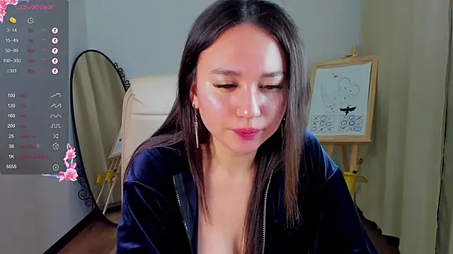 Snapshot of margeriTirell chatting on 8, 12, 2024 margeriTirell online show from 8, 12, 2024